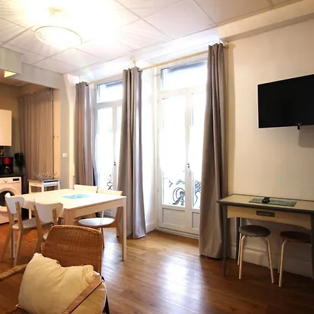 Apartment Confortable T3 Avec Wi-fi A 200m Des Thermes - 5 Couchages Max - Fr-1-608-260 La Bourboule