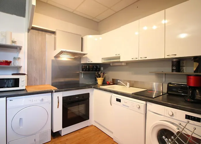 Confortable T3 Avec Wi-fi à 200m Des Thermes - 5 Couchages Max - Fr-1-608-260