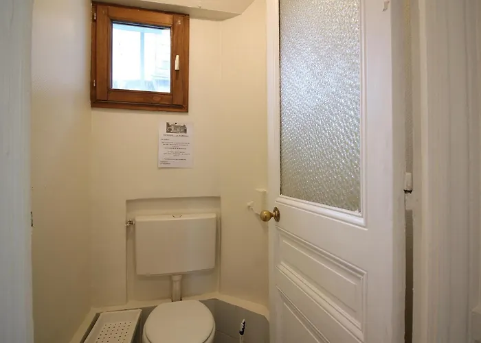 Confortable T3 Avec Wi-fi à 200m Des Thermes - 5 Couchages Max - Fr-1-608-260 *